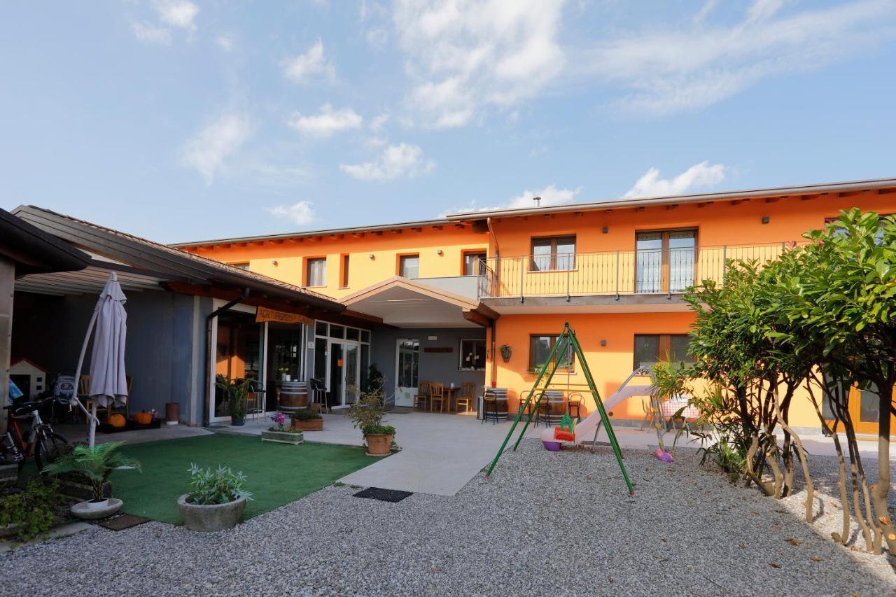 Agriturismo Da Laura 포볼레토 외부 사진